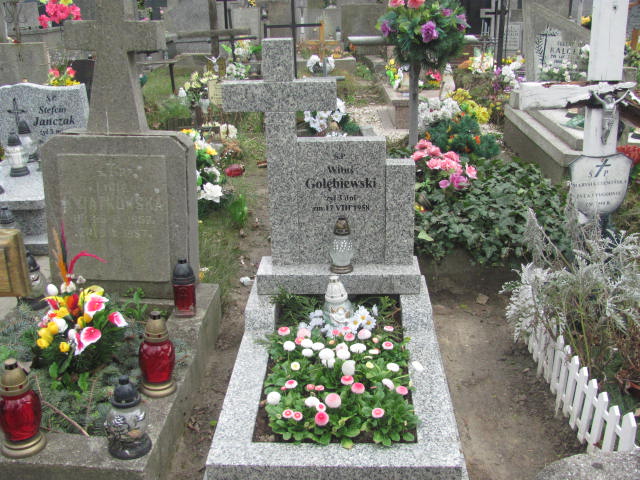 Grób Wiesław Gołębiewski