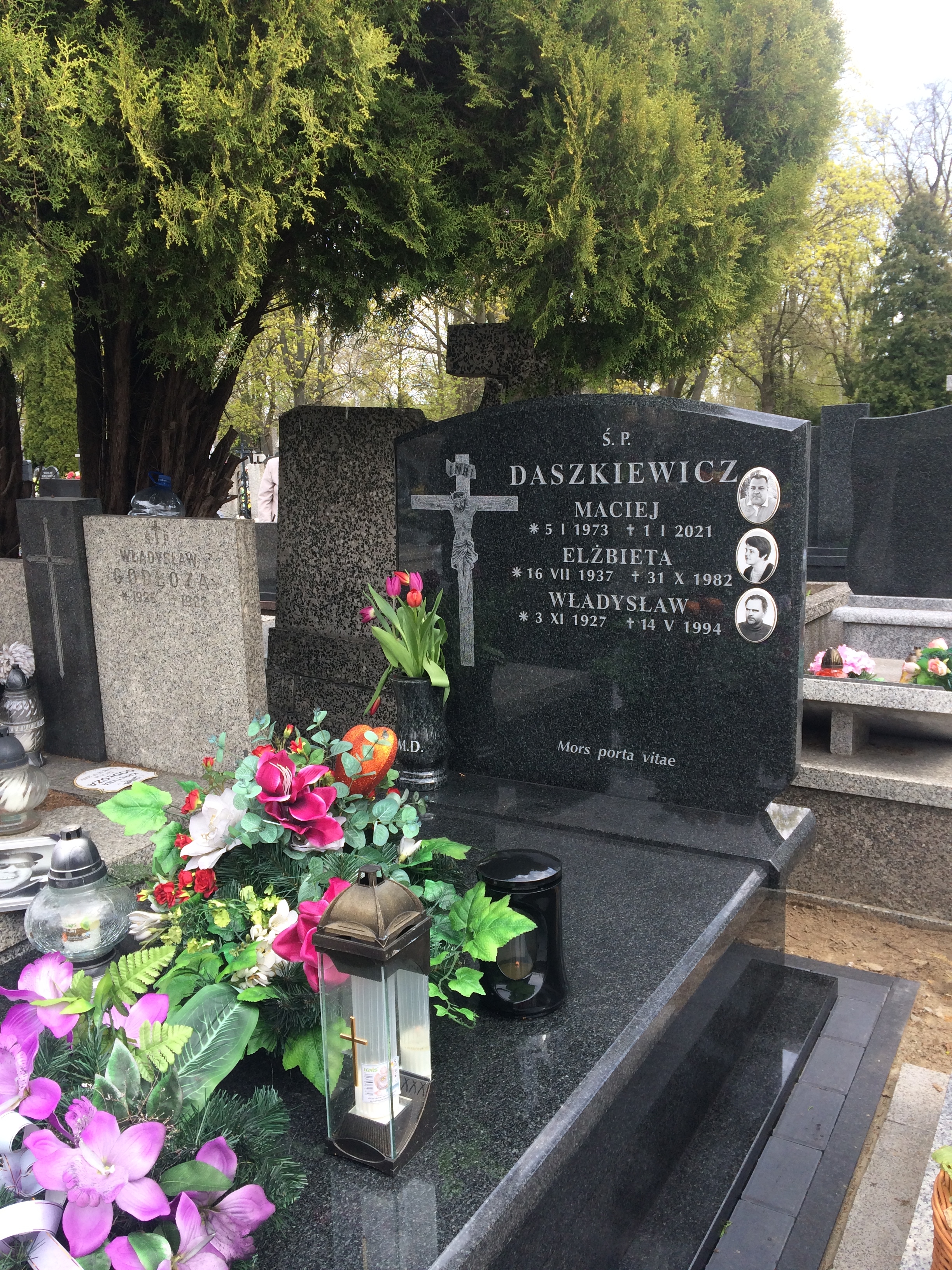Maciej Daszkiewicz 1973 Pruszków - Grobonet - Wyszukiwarka osób pochowanych