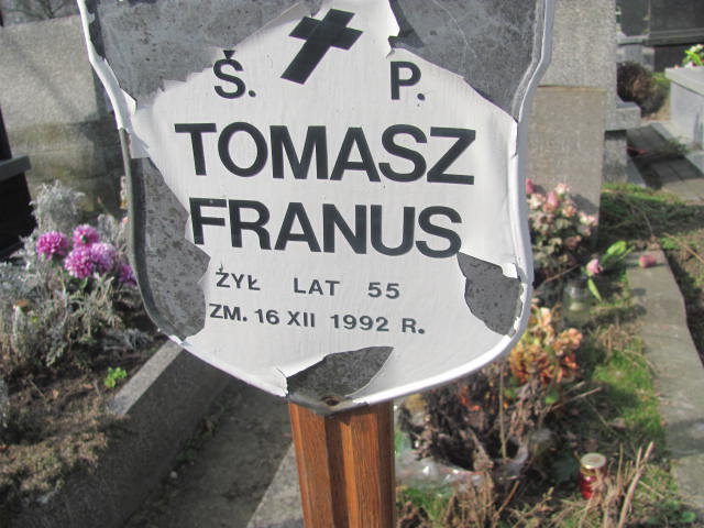 Tomasz Franus Pruszków - Grobonet - Wyszukiwarka osób pochowanych