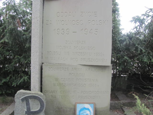  Pomnik Pruszków - Grobonet - Wyszukiwarka osób pochowanych