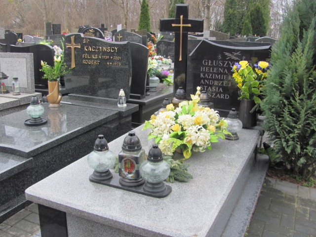 Grób Helena Głuszyk